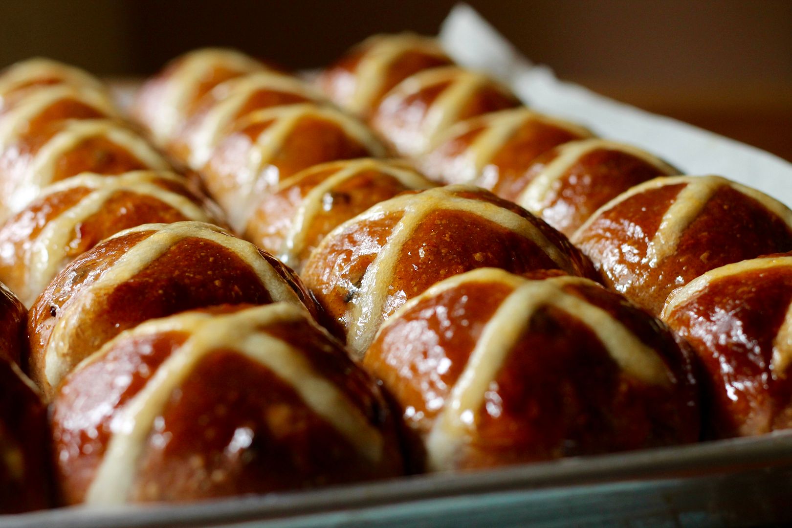 Hot Cross Buns V6.0 | Korena in the Kitchen