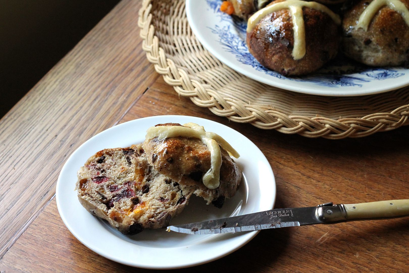 Sourdough Cider Hot Cross Buns with Chocolate Chunks | Korena in the Kitchen