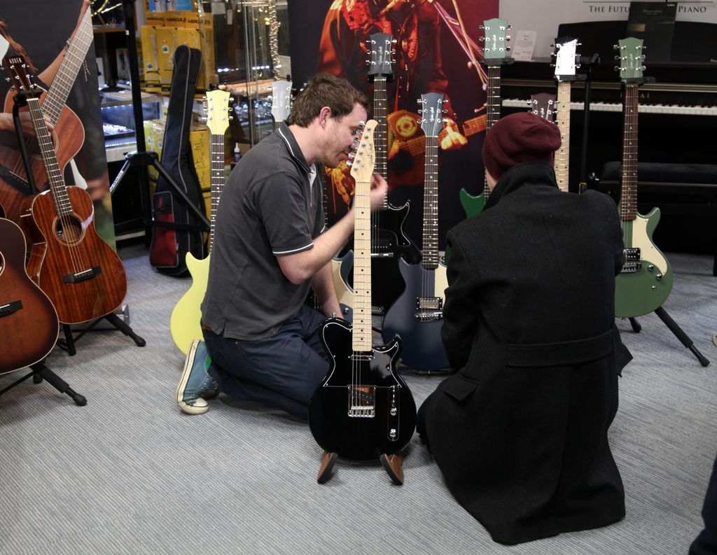 Auden & Gordon Smith guitars event January 2016 Auden & Gordon Smith guitars event January 2016