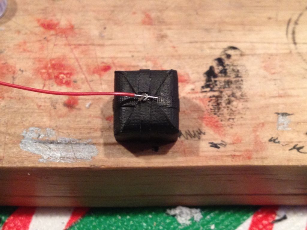 40029205-F603-4109-8BE2-CF3E4AF31965-889