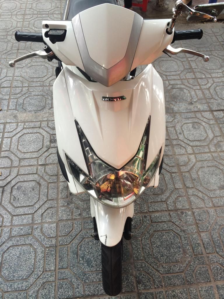 Sinh viên cần bán 1 xe ab đời 2007 white