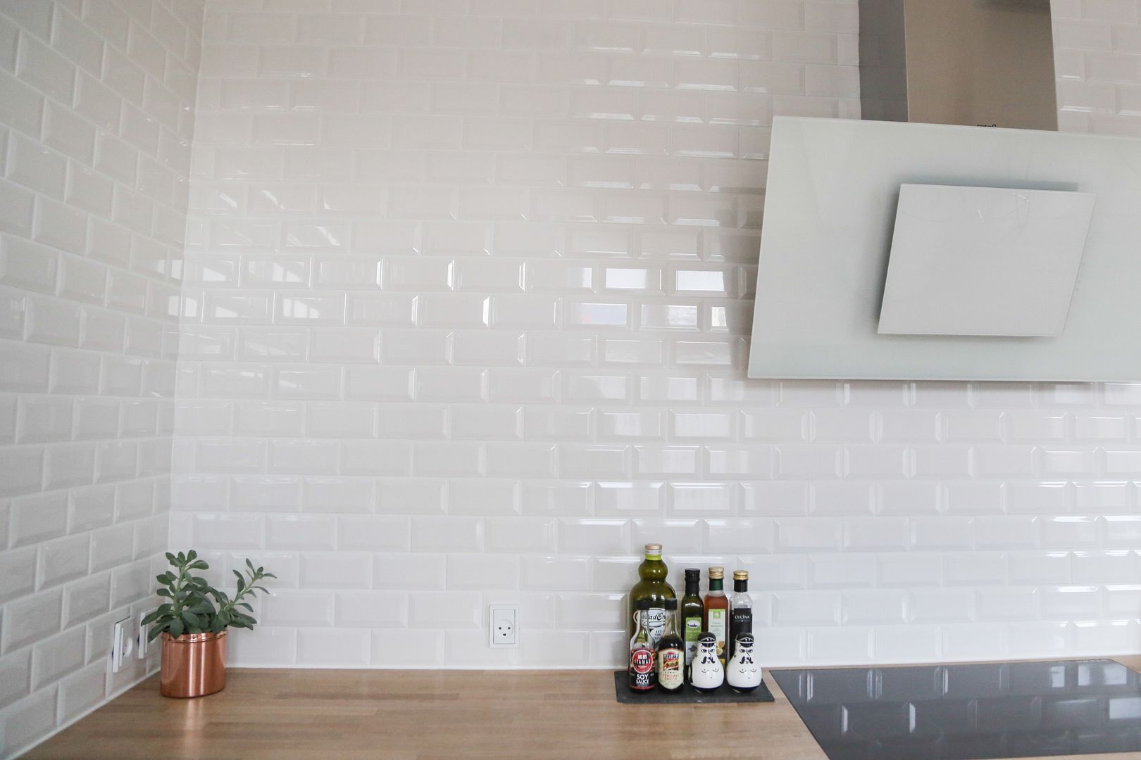Diy – how to put up metro tiles – sonoma seven