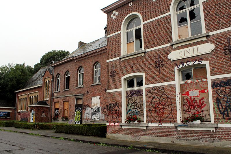 Graffiti on abandoned buildings