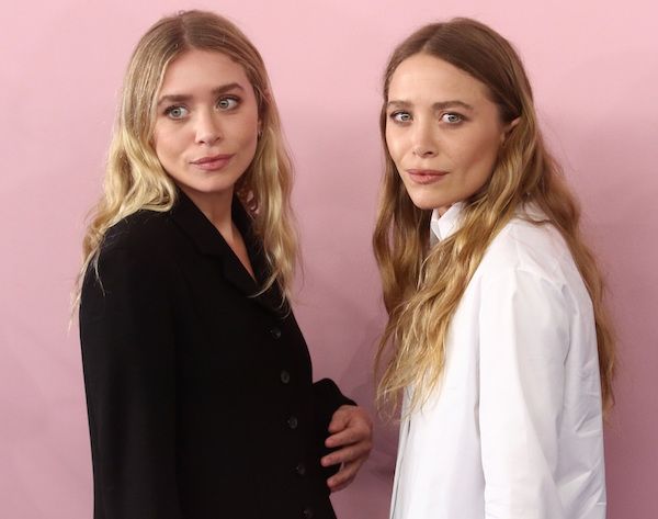 Olsens Anonymous Blog Mary Kate And Ashley Olsen Twins Beauty Style CFDA 2017 Awards Close Up Beachy Waves Hair Brows Bronzer Lips Lipstick