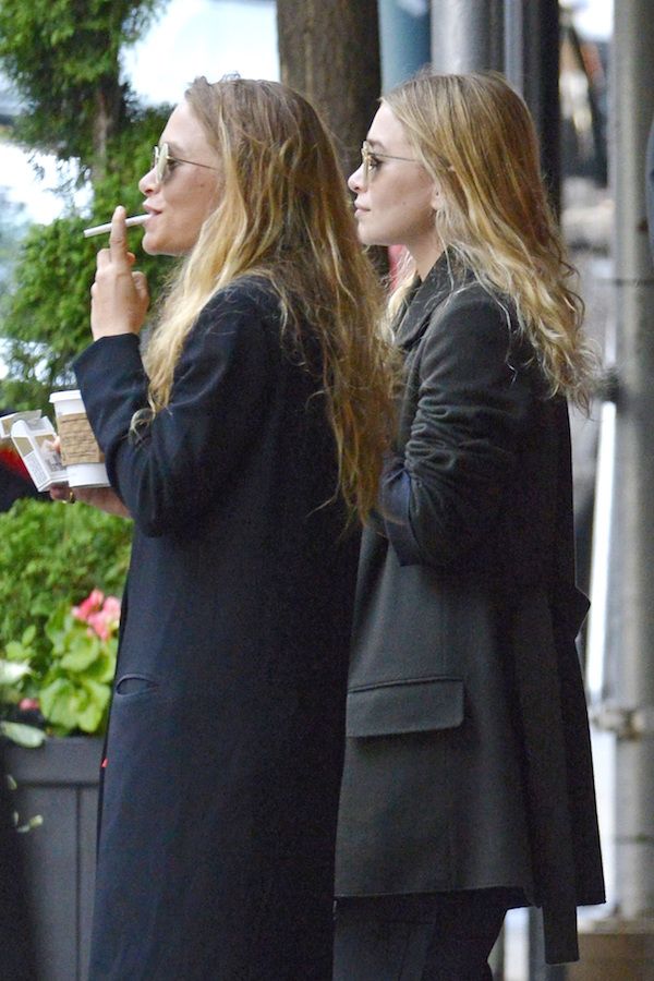 Olsens Anonymous Blog Mary Kate And Ashley Olsen Twins Style All Black Oversized Masculine Inspired Jacket
