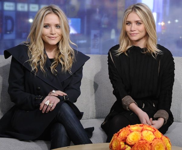 Olsens Anonymous Blog Mary Kate And Ashley Good Morning America Trench Coat Denim Long Wavy Hair Black Pleated Dress Suede Pumps Platform Boots Event Show photo Olsens-Anonymous-Blog-Mary-Kate-And-Ashley-Good-Morning-America-Trench-Coat-Denim-Long-Wavy-Hair-Black-Pleated-Dress.jpg