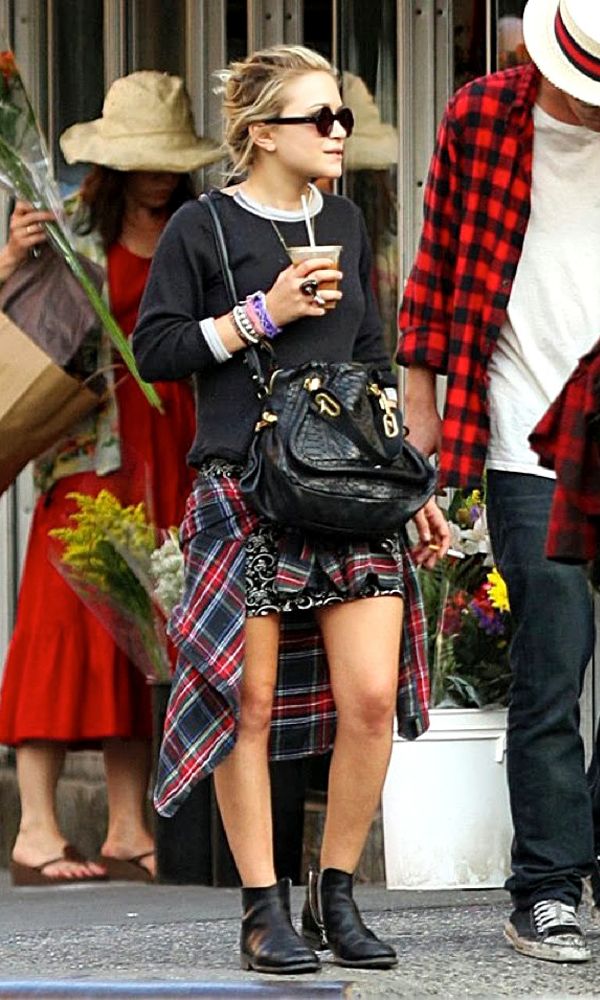 Olsens Anonymous Blog Mary Kate Olsen 6 Ways To Wear Plaid Shirt Tied At Waist Like Olsen Twins Print Skirt Boots Leather Black Croc Bag Red Blue Boots Booties Ankle Boots Moto Boots Round Sunglasses Candid Sweater Bracelets Jewelry photo Olsens-Anonymous-Blog-Mary-Kate-Olsen-6-Ways-To-Wear-Plaid-Shirt-Tied-At-Waist-Like-Olsen-Twins-Print-Skirt-Boots.jpg