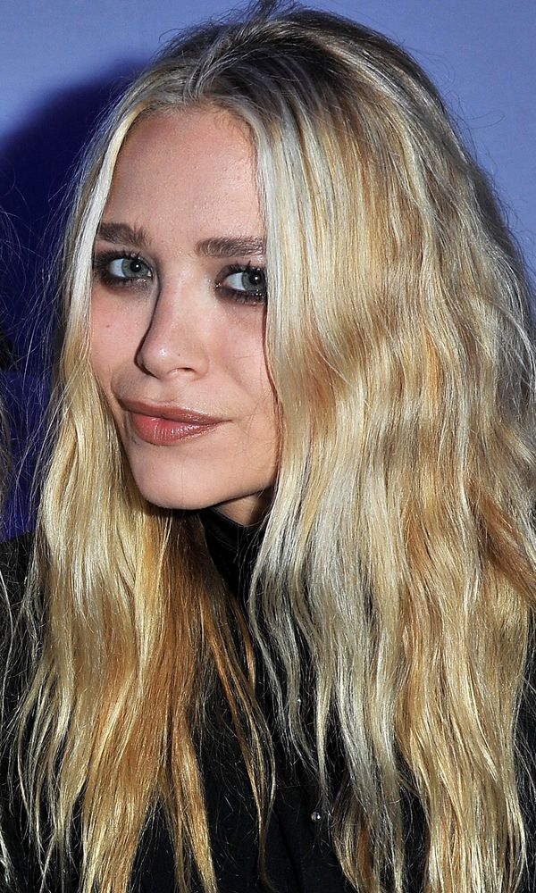 Olsens Anonymous: Beauty Close-Up: Get Statement Brows Like The Olsen Twins