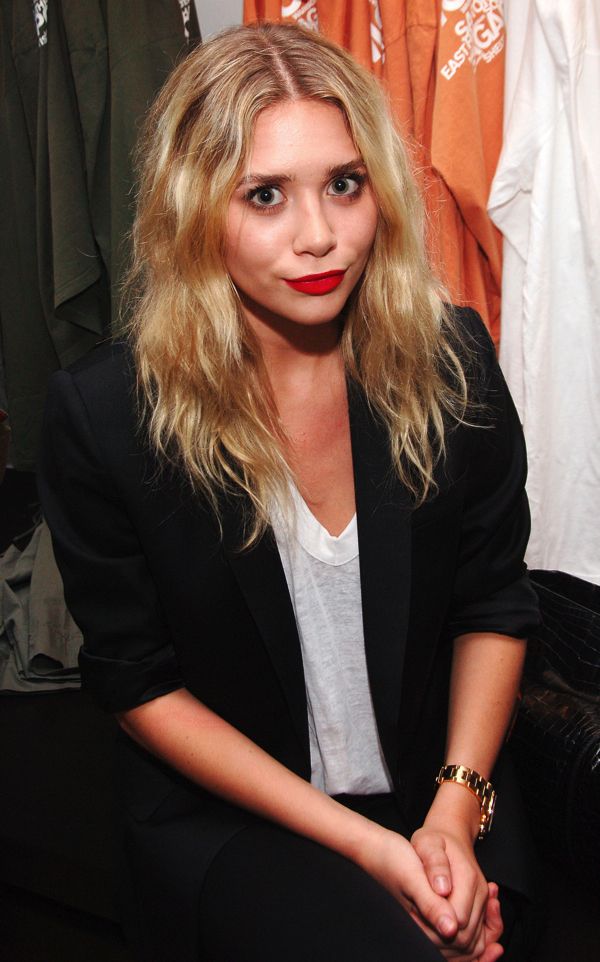 Olsens Anonymous: 11 Times The Olsen Twins Wore Red Lipstick