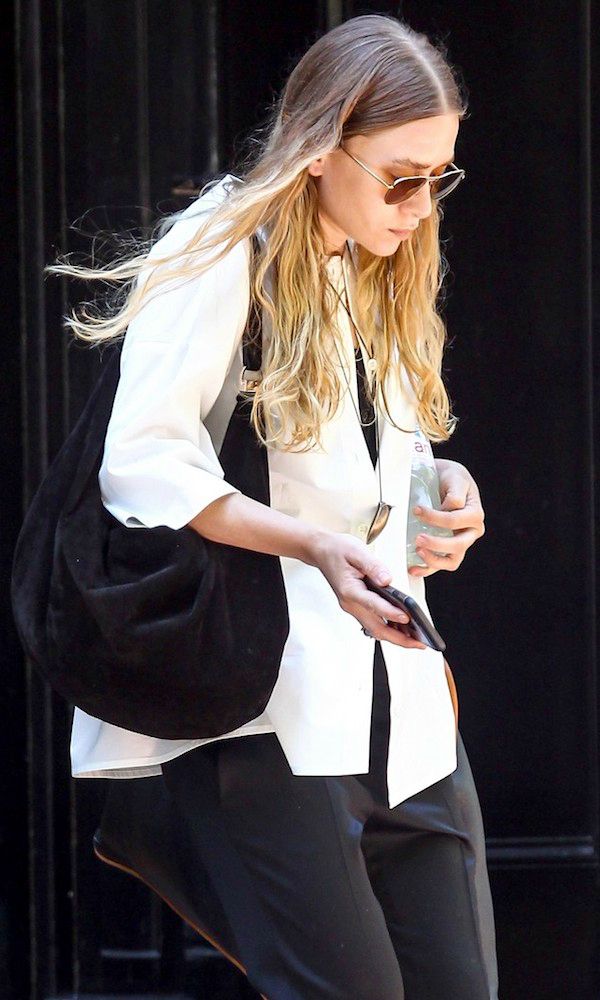 Olsens Anonymous: Ashley Olsen Goes Breezy Chic In Black And White
