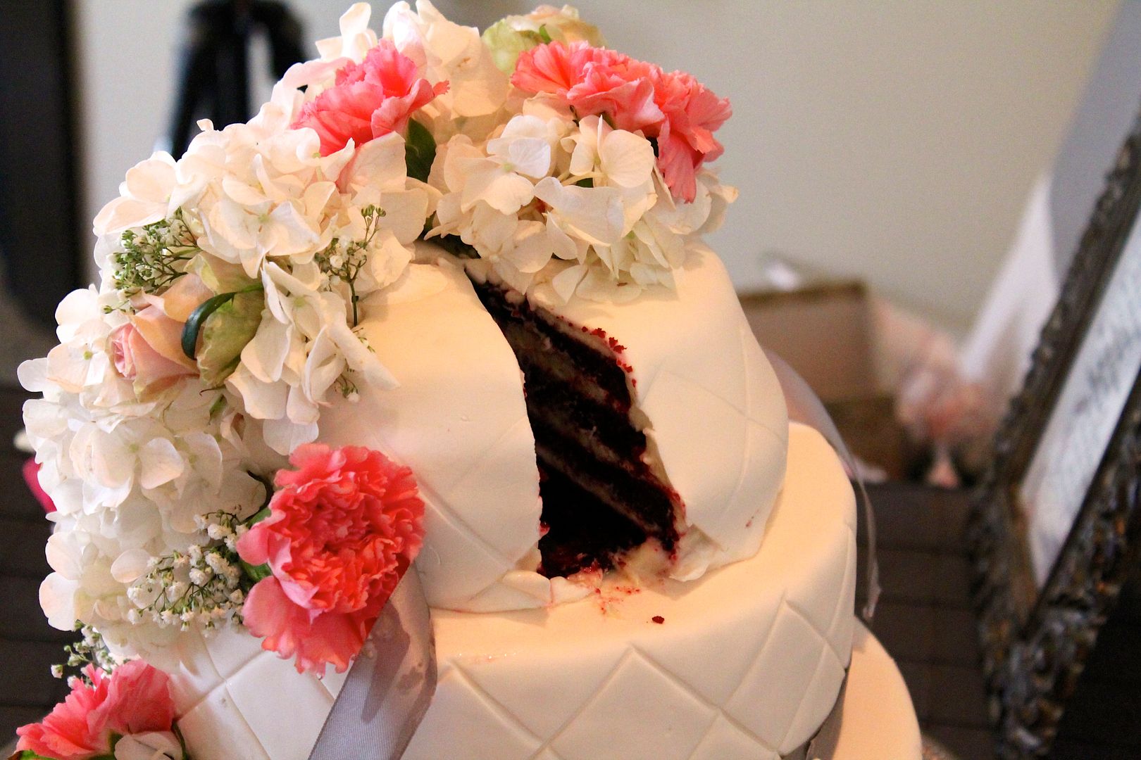 Wedding cake, cut | Korena in the Kitchen