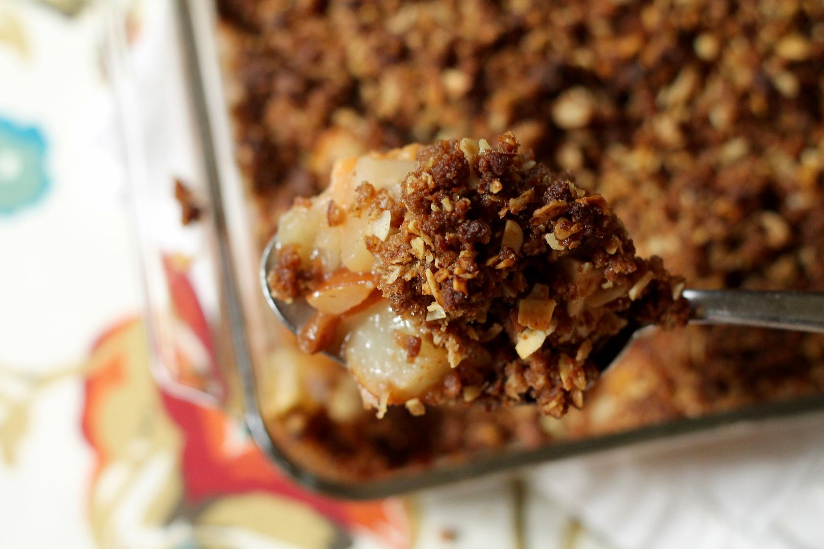 Apple, Pear and Quince Speculoos Crumble | Korena in the Kitchen
