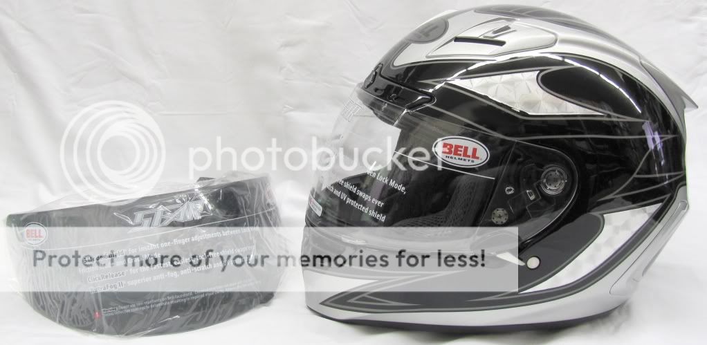 Bell Star Contra Motorcycle Helmet   New   Black MD with Paint Blem 