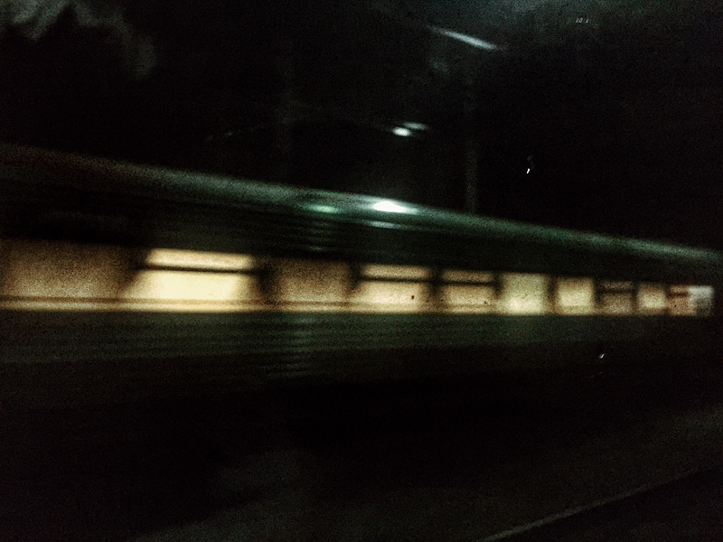 photo train3_800.png